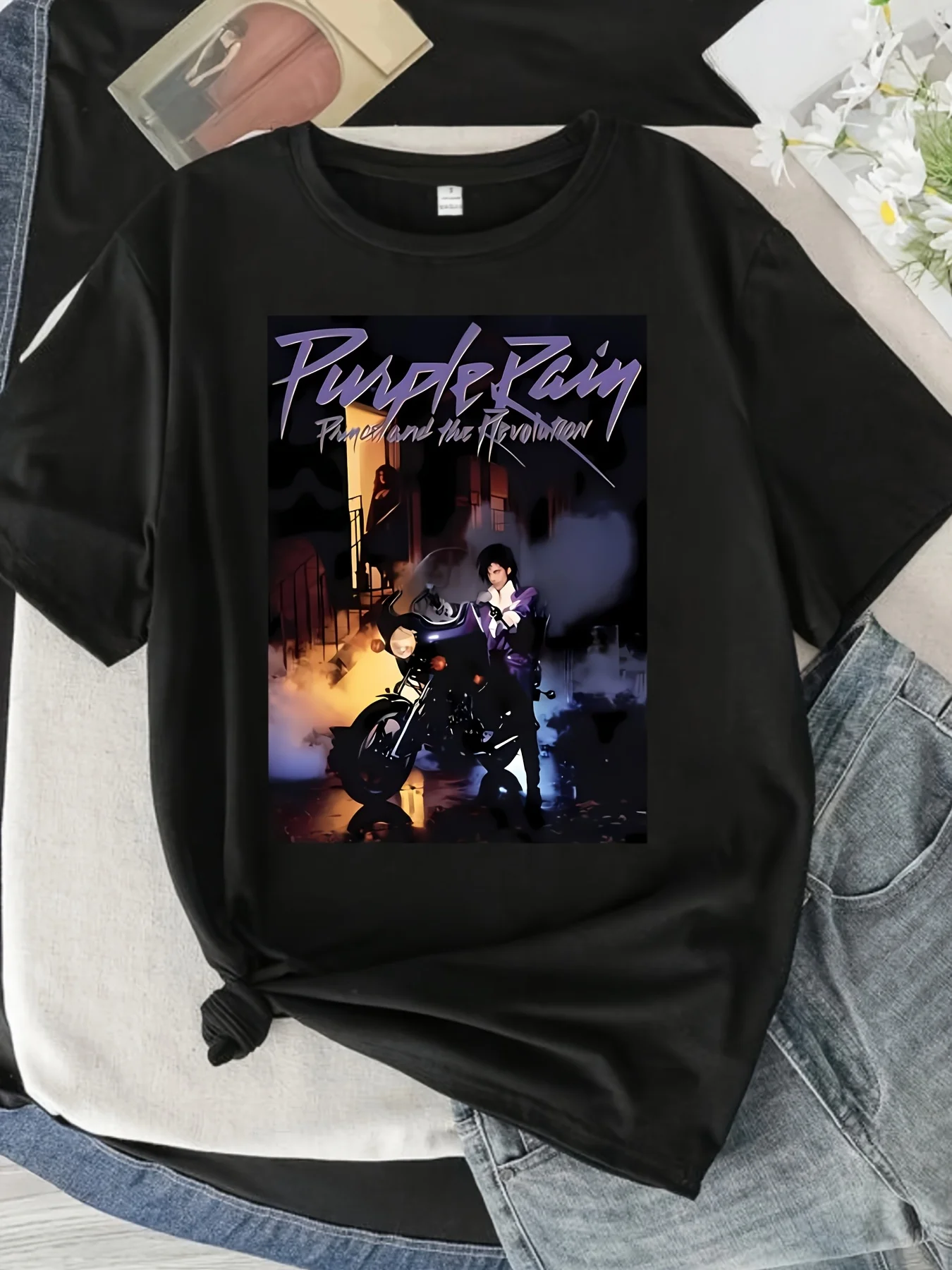 

【0559】Женская футболка больших размеров с круглым вырезом и короткими рукавами, эластичными рукавами и модными принтами