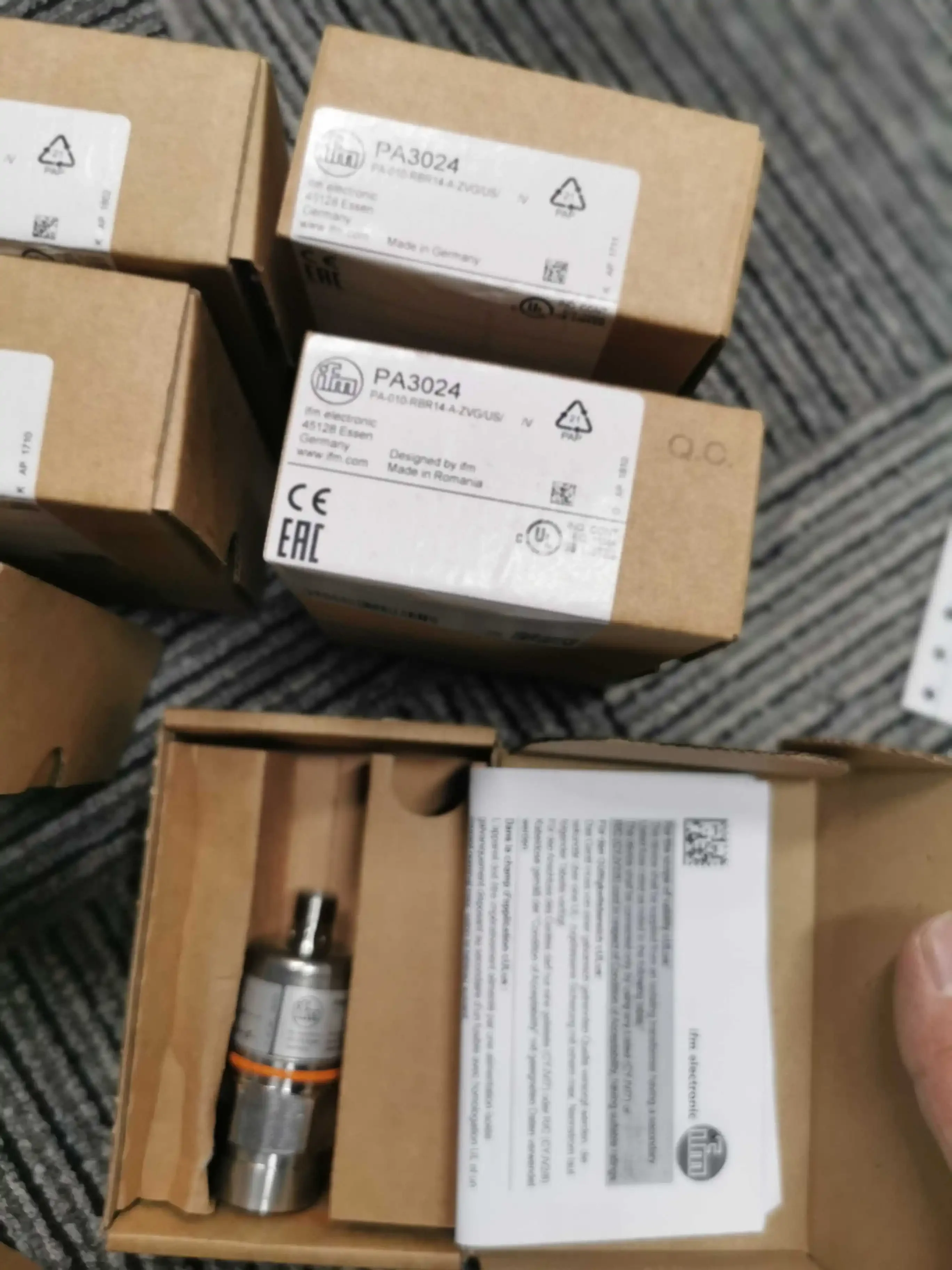 2025.4 Package [Fak…