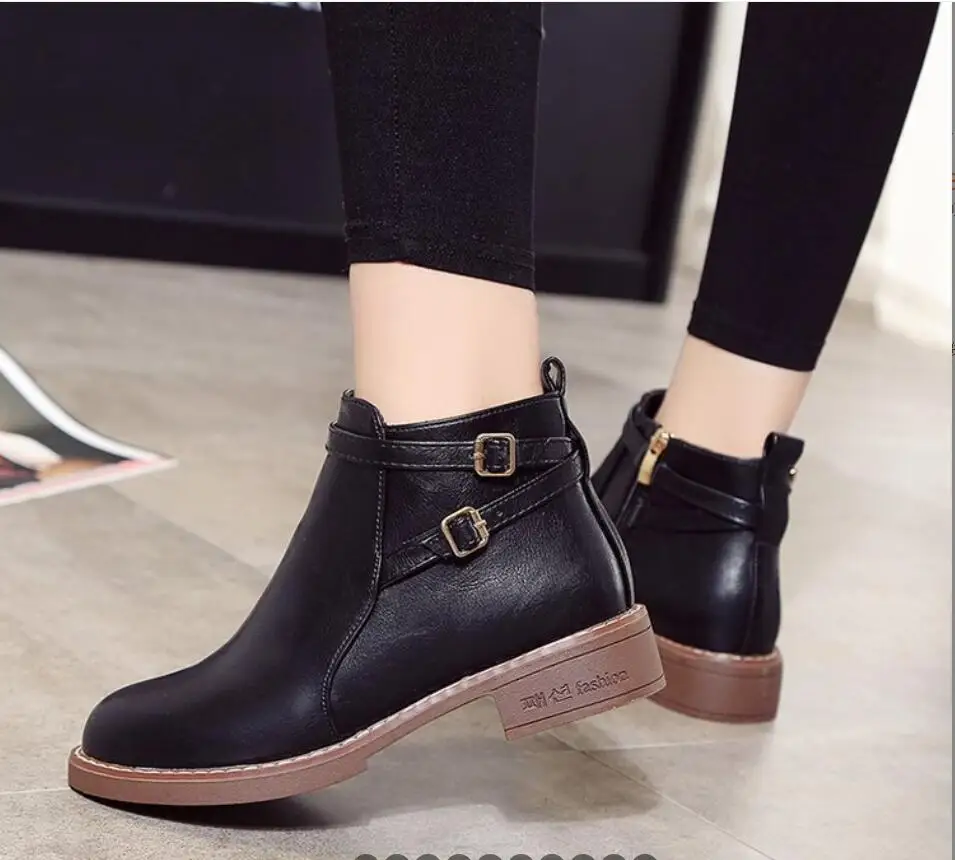 New Autumn Winter Women Ankle Boots Fashion Round Toe Slip On Ladies Casual Short Black Boots Thick Bottom Fashion Retro Shoes