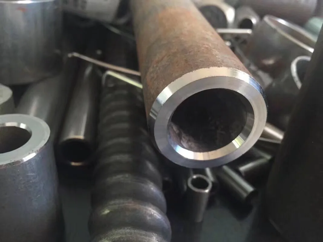 Máquina de chanfrar EF/AC-52 para tubos com componentes de engrenagem e núcleo de rolamento