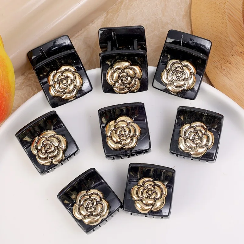 Small Vintage Flower Hair Claw Clips Women Girls French Black Camellia Plastic Lovely Mini Claw Hairclip Hairpin Hair Accessory