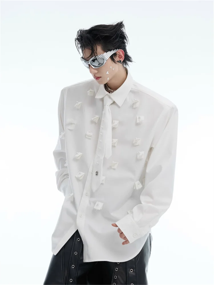 

2025 A small pearl embellined shoulder pad shirt men's tie patchwork loose cardigan