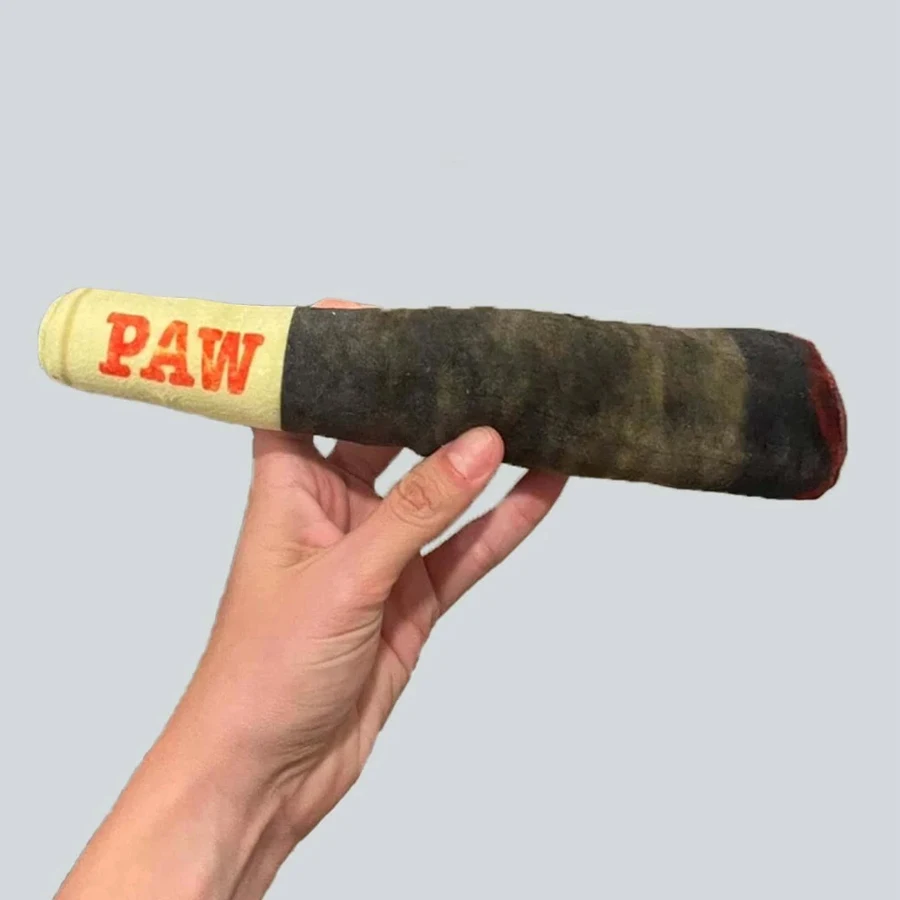 Imitation Cigar Shaped Squeaky Plush Dog Toy, Soft Plush Material Interactive and Chewable Pet Toy for Small and Medium Dog