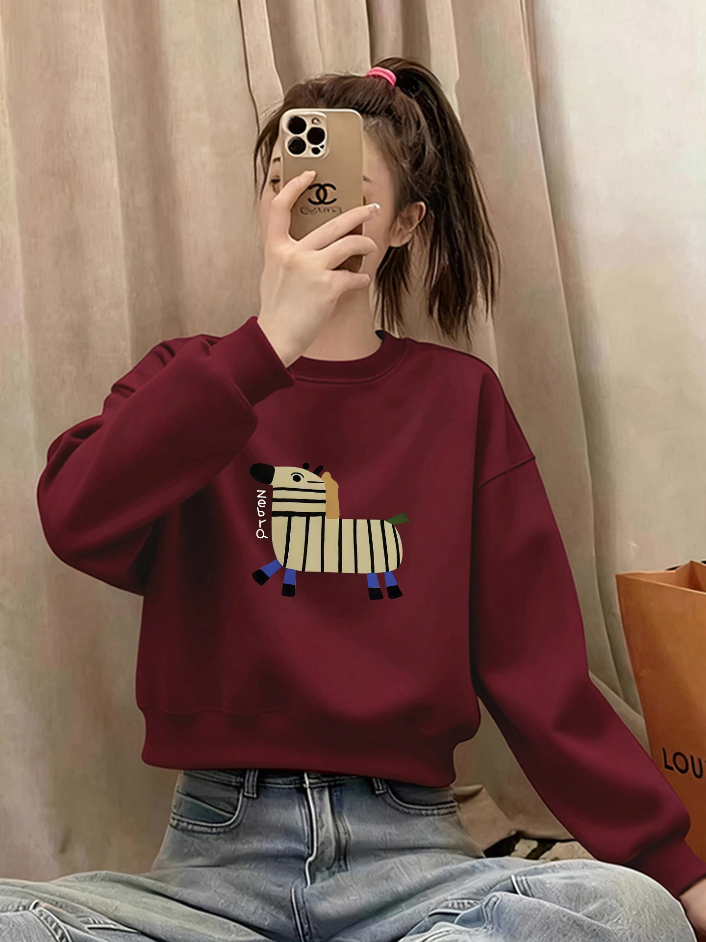 

Zebra Print Cartoon Short Sleeveless Hoodie Women's Wine Red round Neck Loose Long Sleeve Warm Fleece Lined Thickened Winter Top
