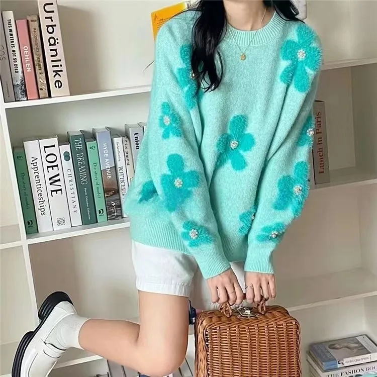 

Autumn Winter Loose Women's Knitted Sweater Soft Cozy Pearl Flower Embroidery Student Faionable Versatile round Ne Long S...