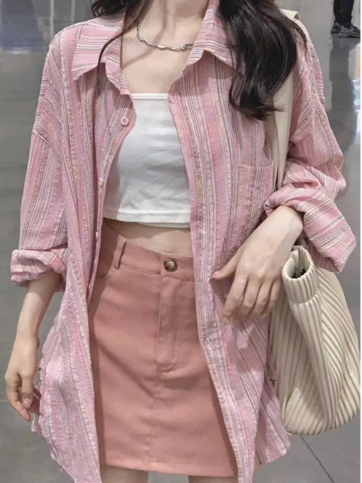 Pink Striped Women's Shirt Thin Early Spring New Sun Protection Open Cardigan Design Sense Top Long Sleeve Loose Fit