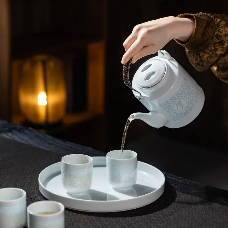 Jingdezhen Porcelain Kung Fu Tea Set Gaobai Clay Linglong Ceramic Teapot Cover Bowl Cup Gift Box Traditional Chinese Style