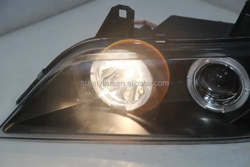 1996-2002 Año Z3 Lámpara de cabeza LED Angel Eyes Faros de coche SN para BMW