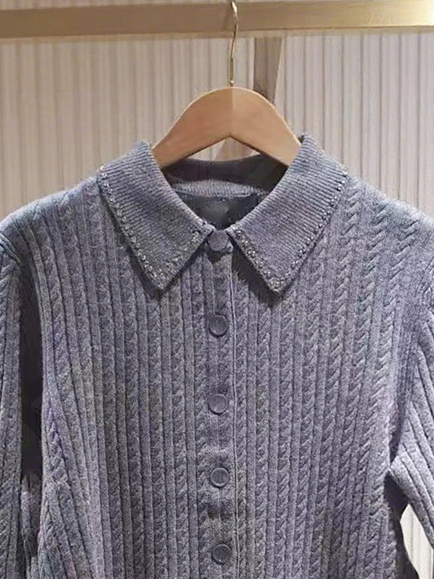 M Home Nan You High End Women's  Ne Knitted Cardigan Diamond Embellied Small Fraance Sle Top for Autumn 2025