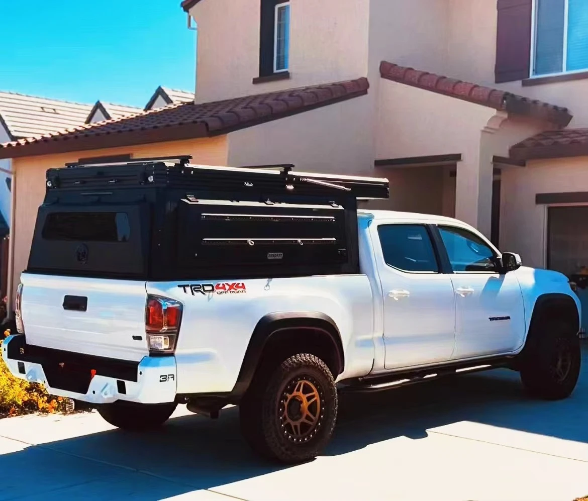 Hilux Hardtop Canopy 4x4 Offroad Camping Bed Canopy Topper with Rooftop Tent Hard Camper Shell Pickup Truck Rooftop Tent Canopy