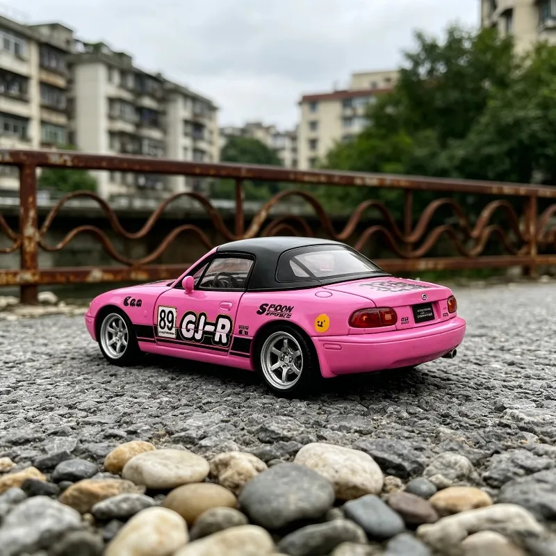 1:32 Mazda MX5 NA 1st 1989 Convertible Sports Car Alloy Diecast Model Car Home Trendy & Desktop Display Ornament Birthday Gifts