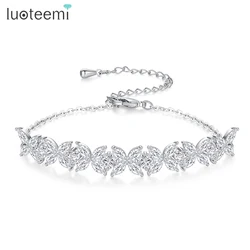 LUOTEEMI Clear Zirconia Clover Crystal Tennis Adjustable Bracelets for Women Luxury Floral Wedding Bridal Fashion Accessories