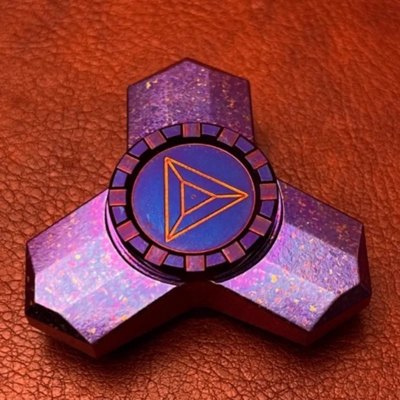 Spinner do rąk z stopu tytanu, magnetyczny, metalowy, do kręcenia na palcach, zabawka sensoryczna EDC, redukująca stres.