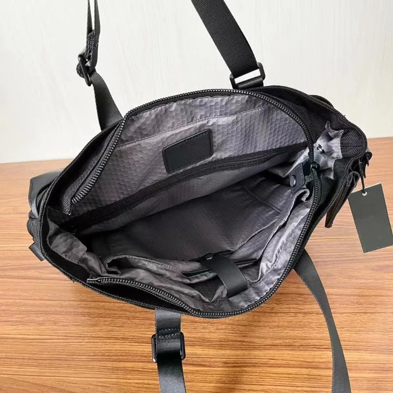 Nylon balístico serie alfa Bravo Estilo moderno para desplazamientos diarios, impermeable y resistente al desgaste 232765