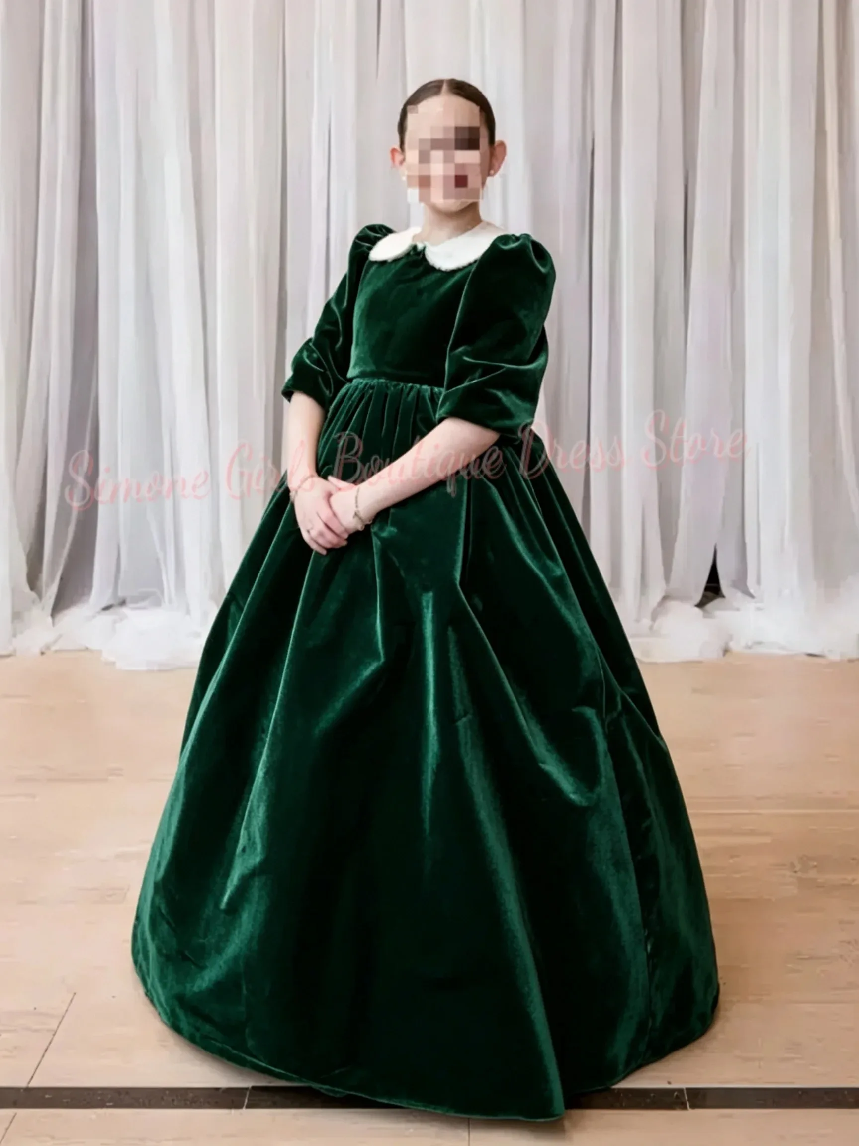 Maßgeschneidertes Großhandels-Mädchenkleid aus Samt, Blumenmädchenkleid für Hochzeiten, Kinderkleid mit hoher Taille und Ballonärmeln, Kommunion- und Festkleid – Detail 2