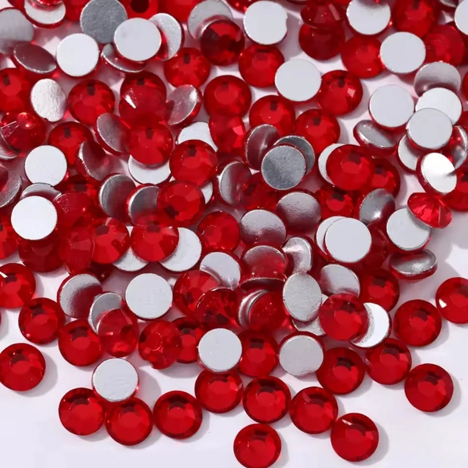 سيام الأحمر SS3-SS30 زجاج كريستال بريق مسمار الفن زينة الفضة أحجار الراين المسطحة غير الإصلاح لتقوم بها بنفسك حقيبة الأحذية الكريستال #3