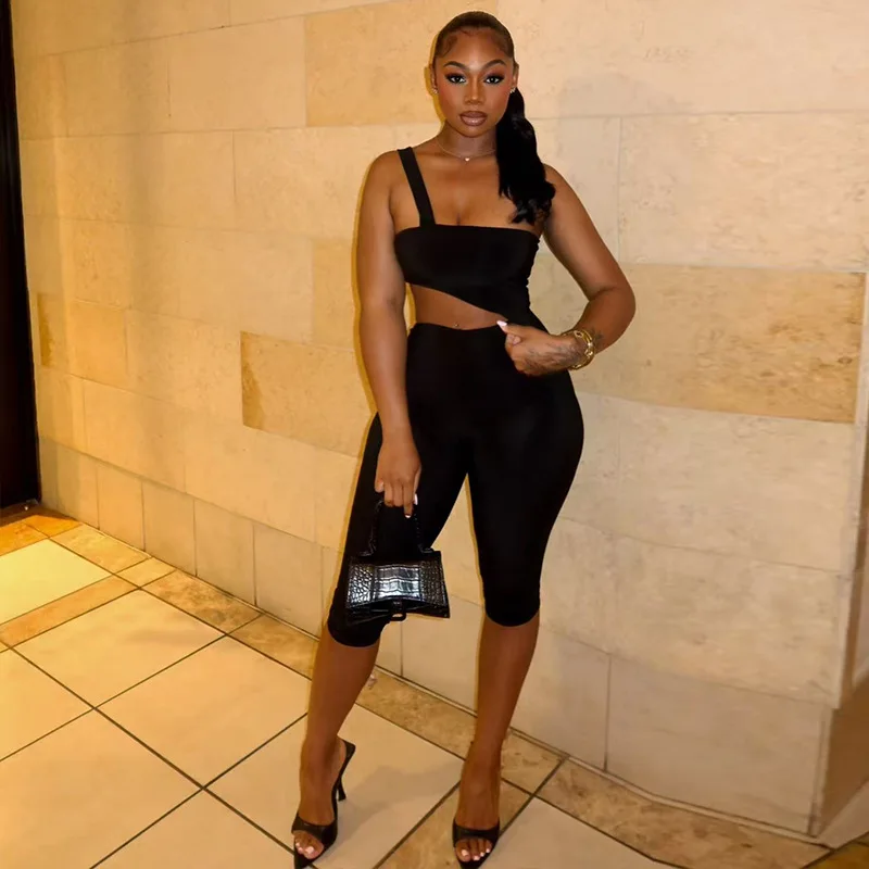Summary Women's Fashion Body Sports Jumpsuit With A Unmatched Design, Random Off-shoulder Solid Color Sleeveless Jumpsuit Prom