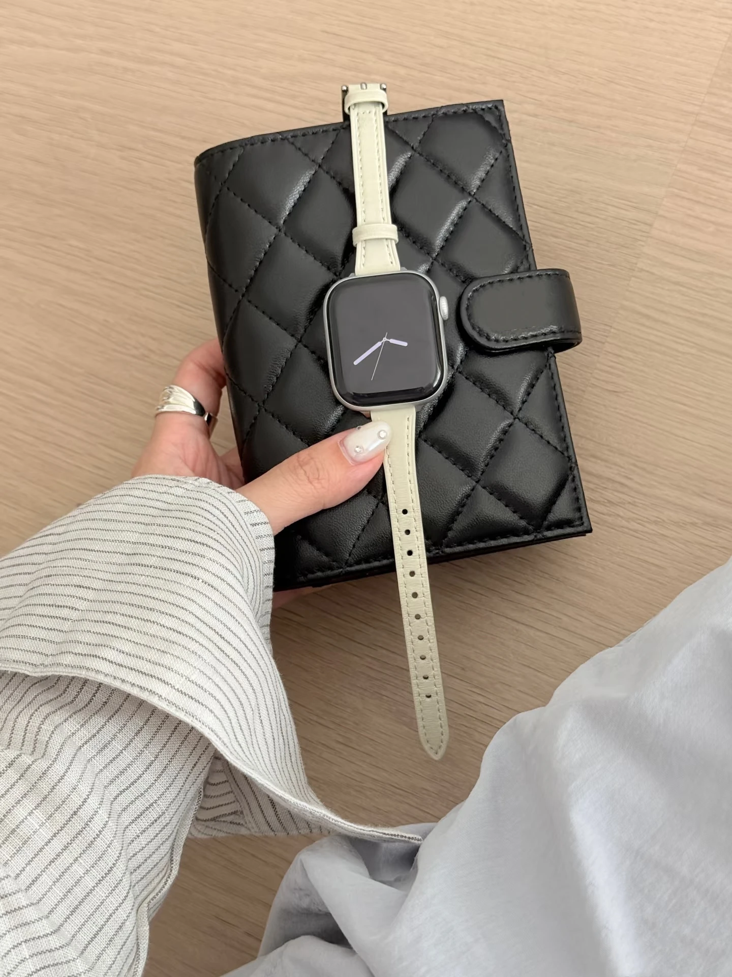 حلقة جلدية أنيقة رقيقة لساعة أبل الفرقة النساء سلسلة الترا 11/10/9/8/7 40 مللي متر 41 مللي متر 42 مللي متر 44 مللي متر 45 مللي متر 46 مللي متر حزام #4