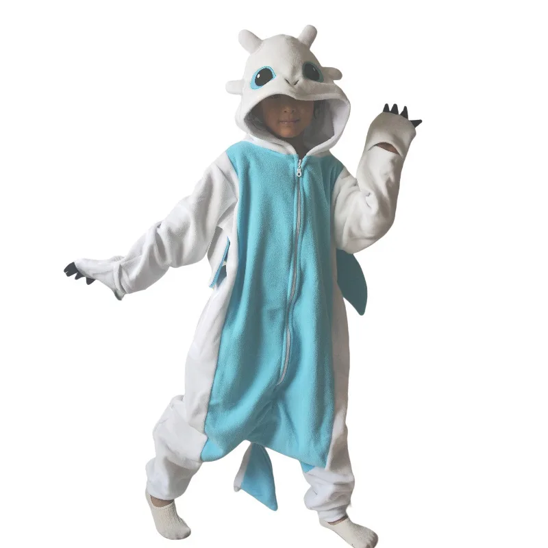 코스프레 핫세일 폴라플리스 만화 동물 결합형 검은 용과 흰 용 잠옷 커플 홈웨어 도매