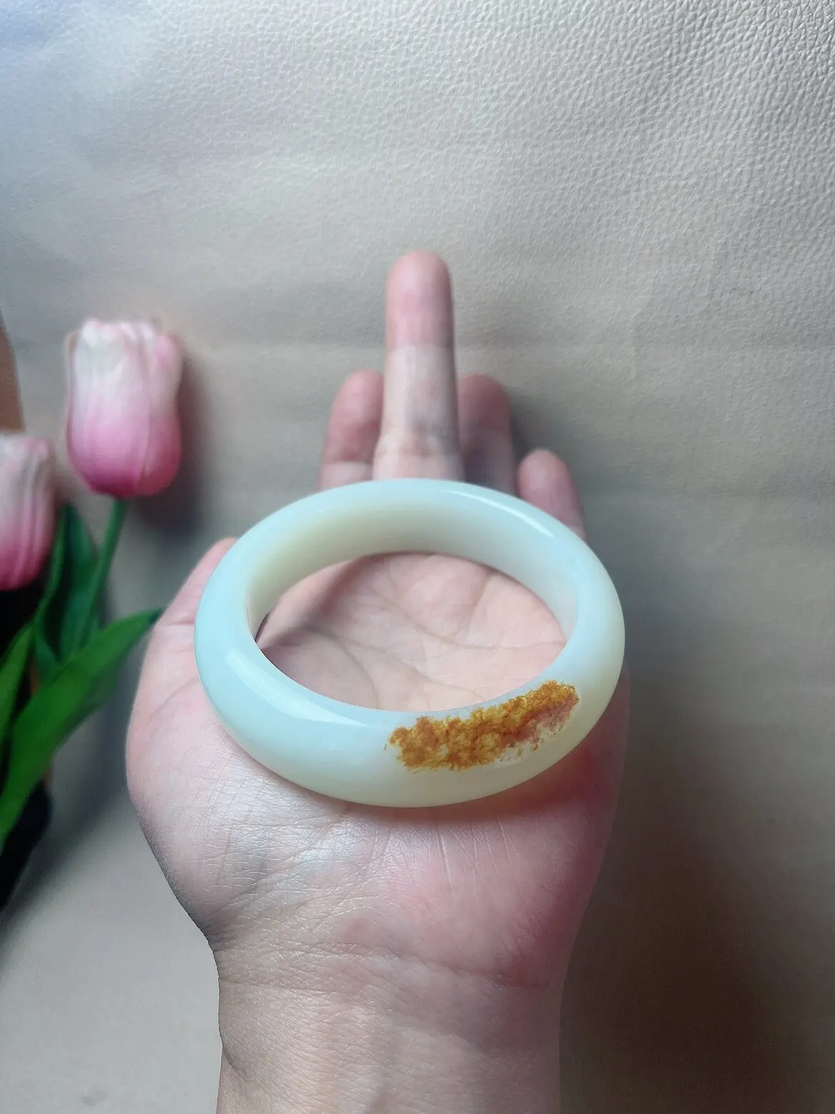 

Браслет из нефрита Хэтянь, натуральный, с гладкой поверхностью, из красной кожи, формальный нефритовый браслет.