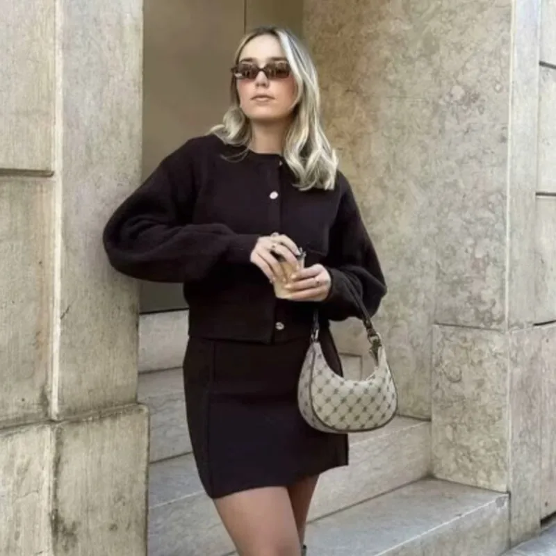 

2025 Women Single Breasted Knit Cardigan Long Sleeve O Neck With Pockets Spring Jacket Female Elegant Brown Coat
