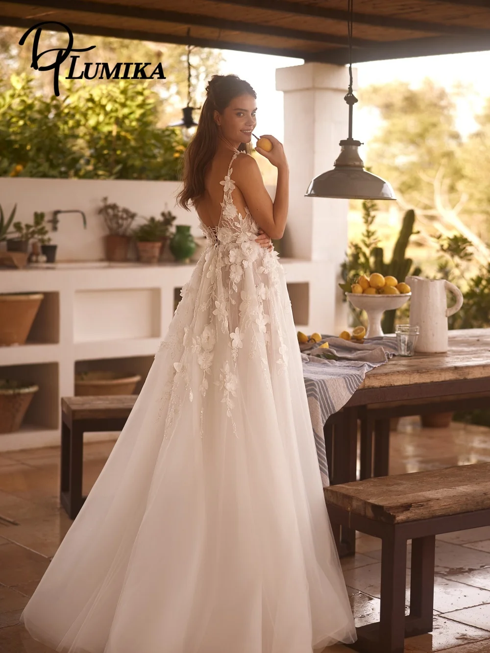 Sweet Deep V Wedding Dress Classic Applique A-Line Bridal Gown 2026 Charming Lace Sleeveless Floor-Length Customized