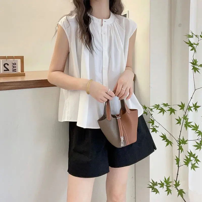 

New Summer Wear Simple Pleated Flutter Sleeve Blouse for Women Sweet Korean