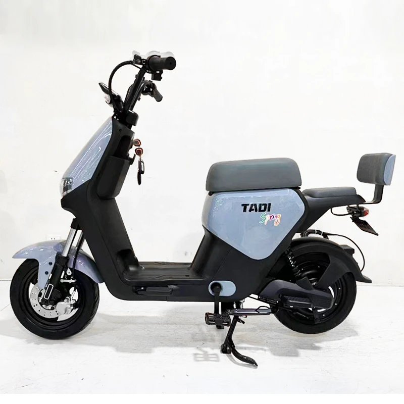 2023 new pedal electric vehicle 48V high-speed electric scooter rides 50 km ebike electric bicycle