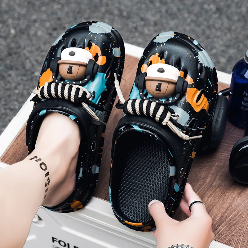 Herren Clogs im neuen Stil, personalisierte Gartenschuhe, bequeme und leichte Outdoor-Clogs, rutschfeste Strandsandalen