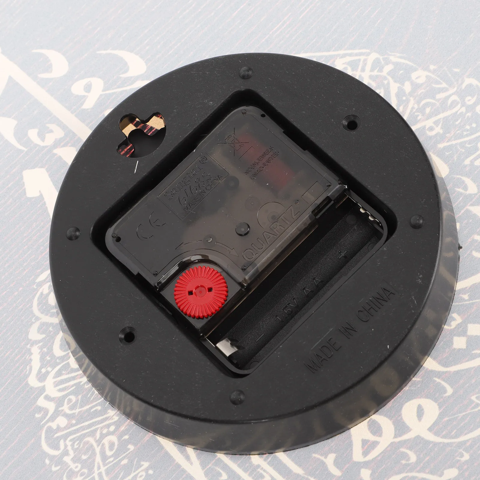 

Non Ticking Silent Round Wall Clock Acrylic Material Mute Hanging Clock Bedroom Office Home Decor Convenient Wall Clocks