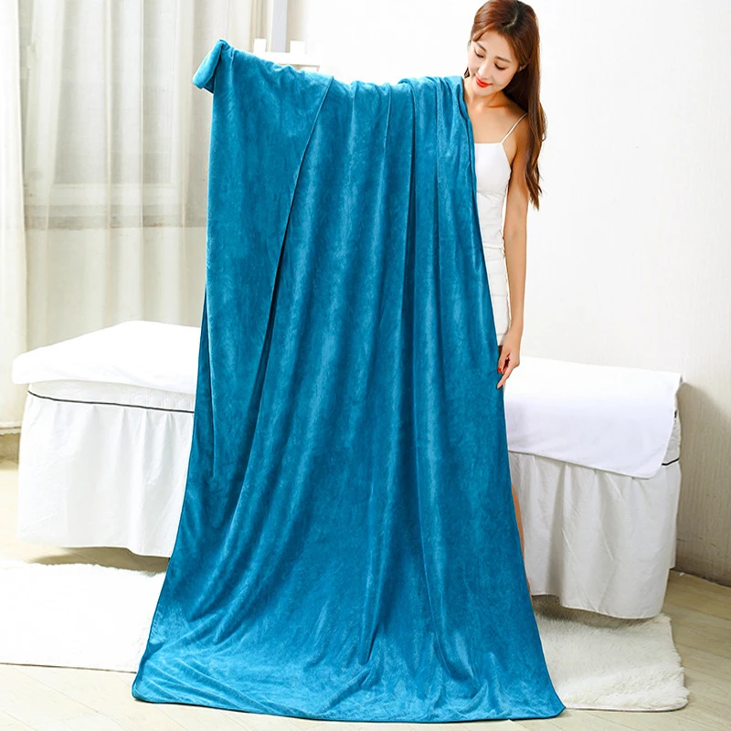 Thickened Beauty salon bath towel;Water absorbent bed sheets do not shed hair  hotel, sauna,Adult males and females large towels