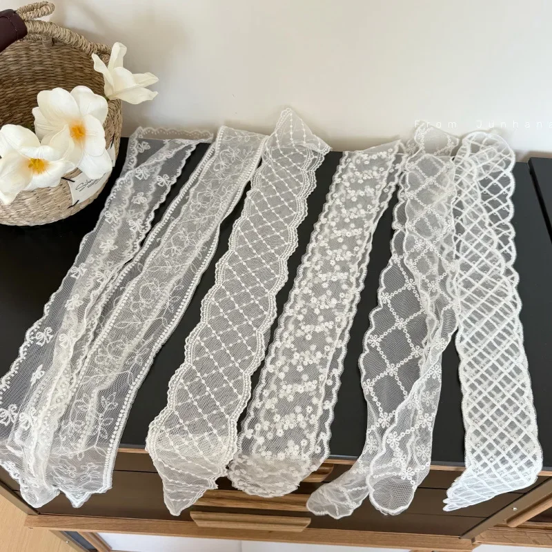 Lace Hair Band Versatile Bohemian Hair Scrunchie Scarf Ribbons for Women Sweet Floral Ribbon Waist Belt Boho Chic Decor Necktie