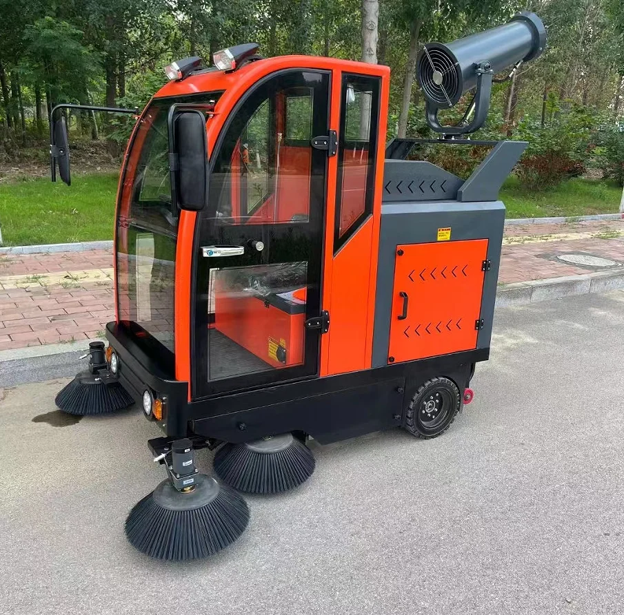 Ride-On Sweeper Industrial  Cleaning Equipment High-Efficiency Vacuum Water Spray Integrated Sweeping Machine