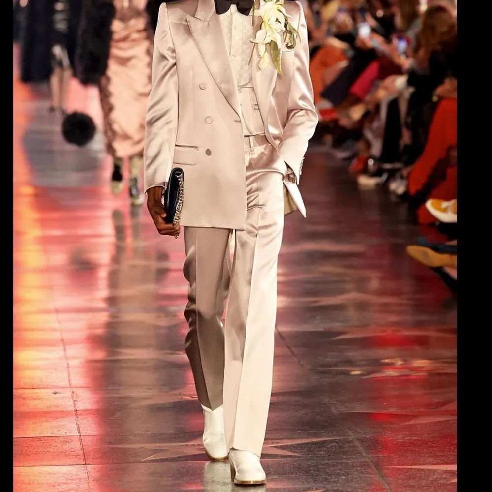 

Men's Satin Pink Jacket and Pants Suits Set, Formal Male Blazer, Wedding Tuxedos, Custom Made, Prom Party