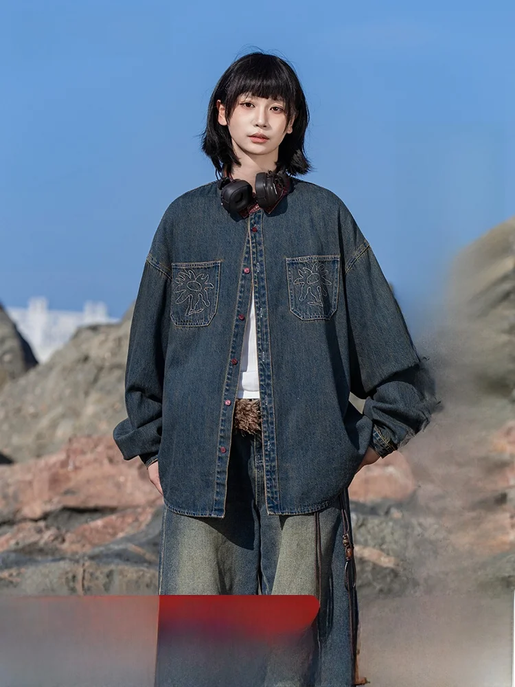 

Waed Denim irt Jaet with Embroidered Leather Collar Vintage Sle Loose Fit Women's Casual Wear by Saoe