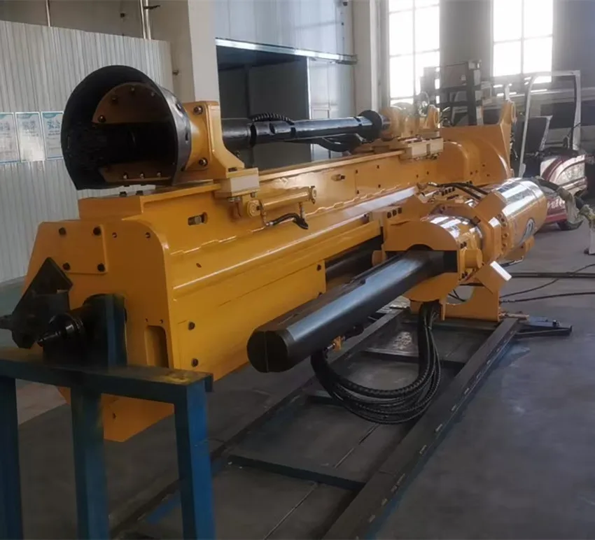 آلة كسر الصخور الهيدروليكية هادئة ولكنها قوية مناسبة للحفارات، قادرة على تقسيم الصخور بكفاءة.