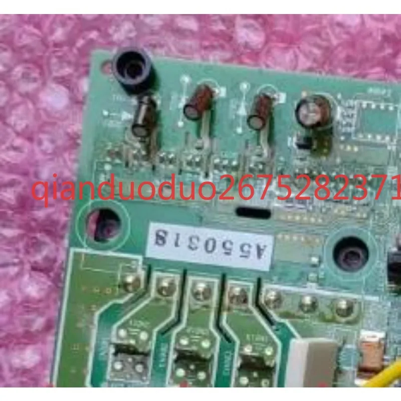 

Подходит для модуля инвертора центрального кондиционера Toshiba с боковым воздуховыпускным отверстием MCC-1664-04C