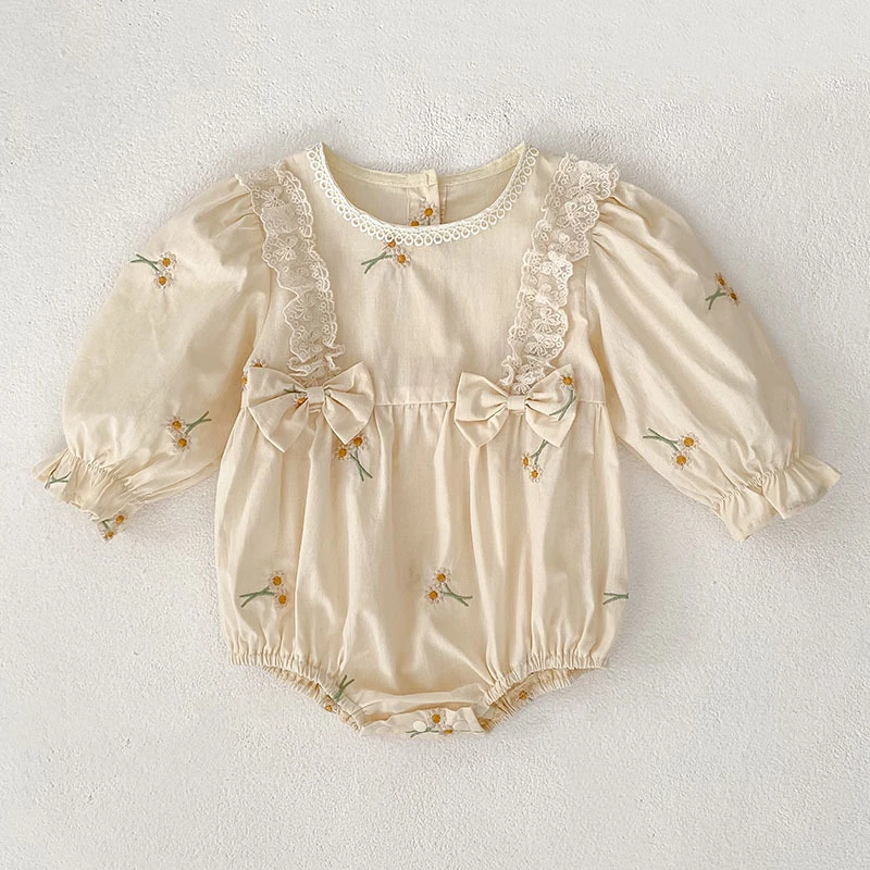Spring Autumn Newborn Baby Girl Rompers Long Sleeve Clothing Romper White Soft Cotton Baby Girl Bow Embroidered Infant Clothes