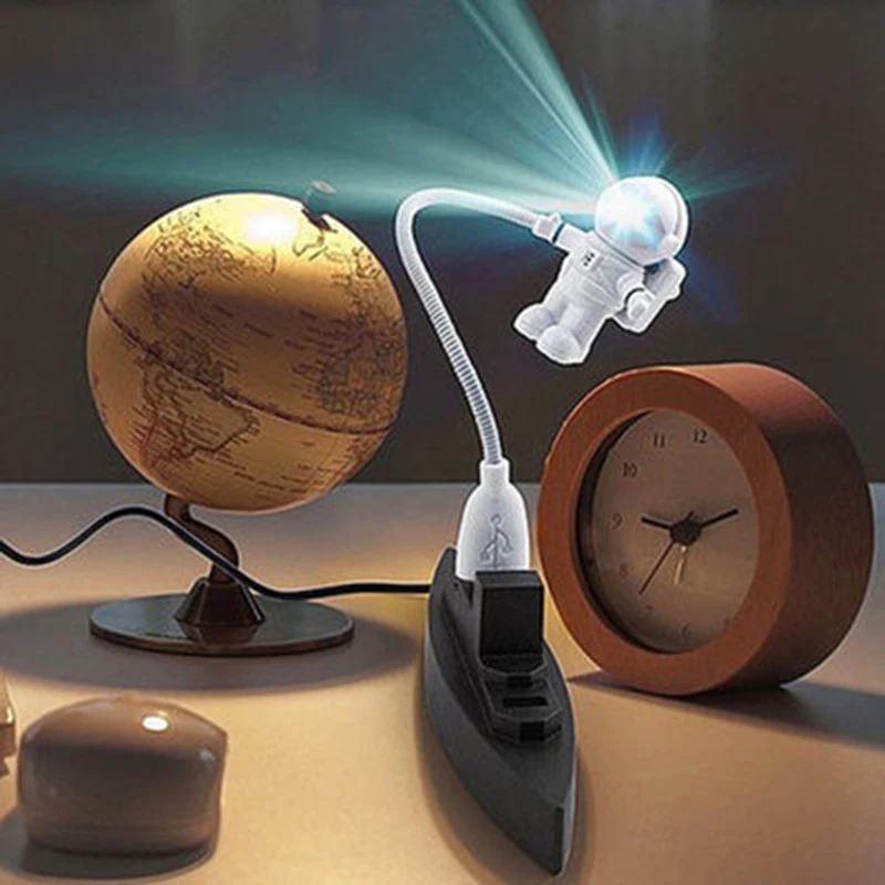 Luz noturna USB astronauta, Lâmpada de leitura flexível, Criativo Spaceman, Candeeiro de mesa portátil para computador, PC Desk Light