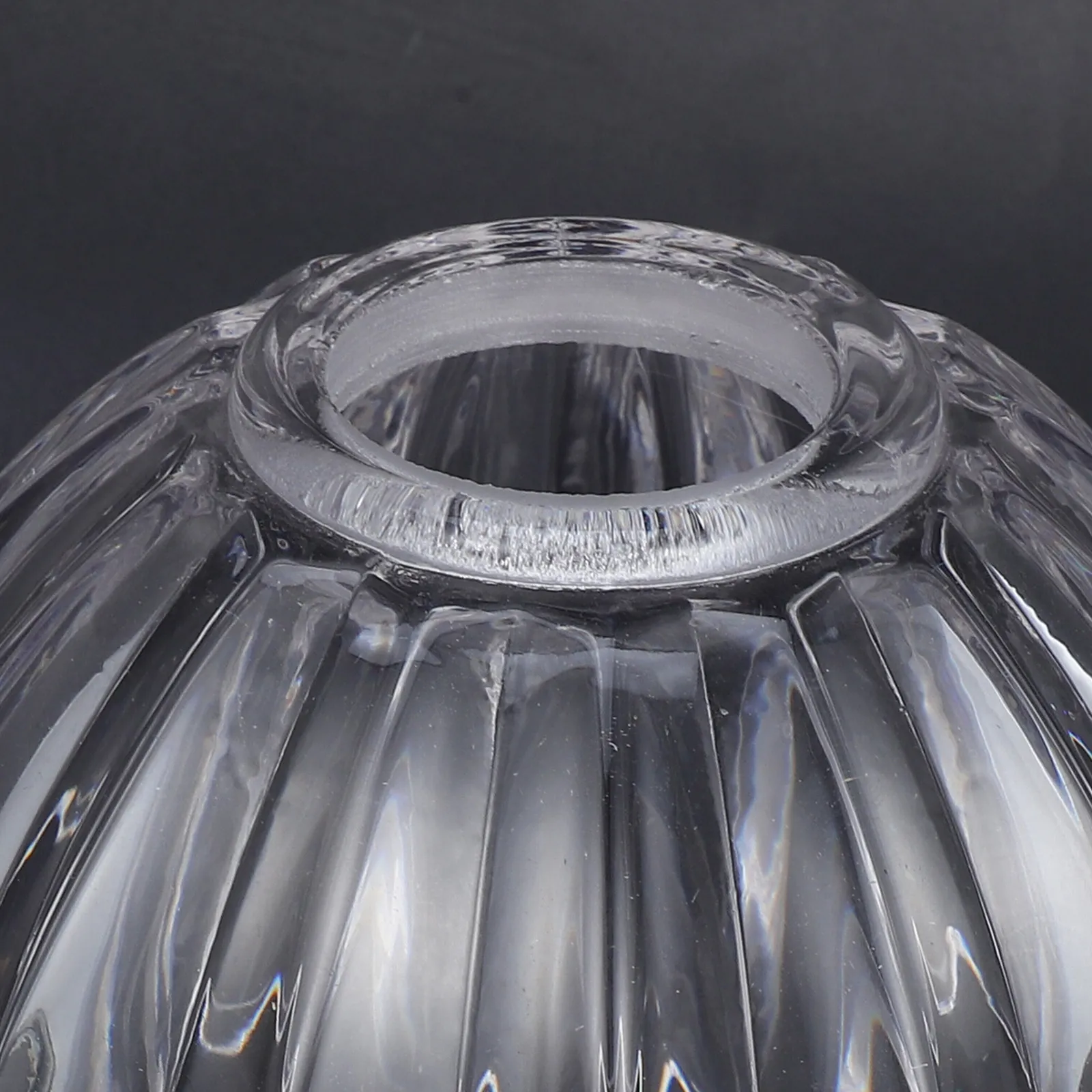 2Pcs Glass Flower Lampshade Pendant Clear Replacement Light Cover for Wall Ceiling Fixtures Tulip Shape Diameter 42Mm