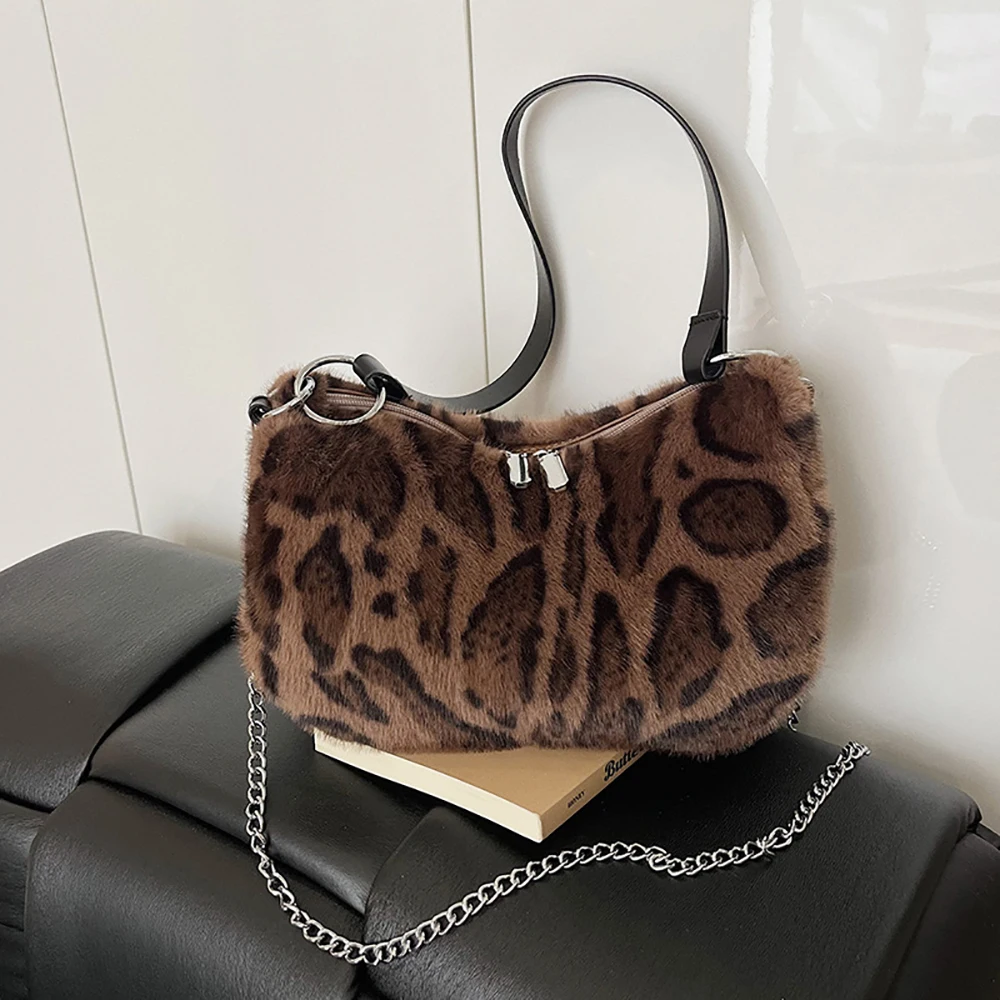 Women's Chic Leopard Underarm Bag Autumn Winter New Soft Plush Crossbody Bags High Grade Versatile Commute One Shoulder Packs