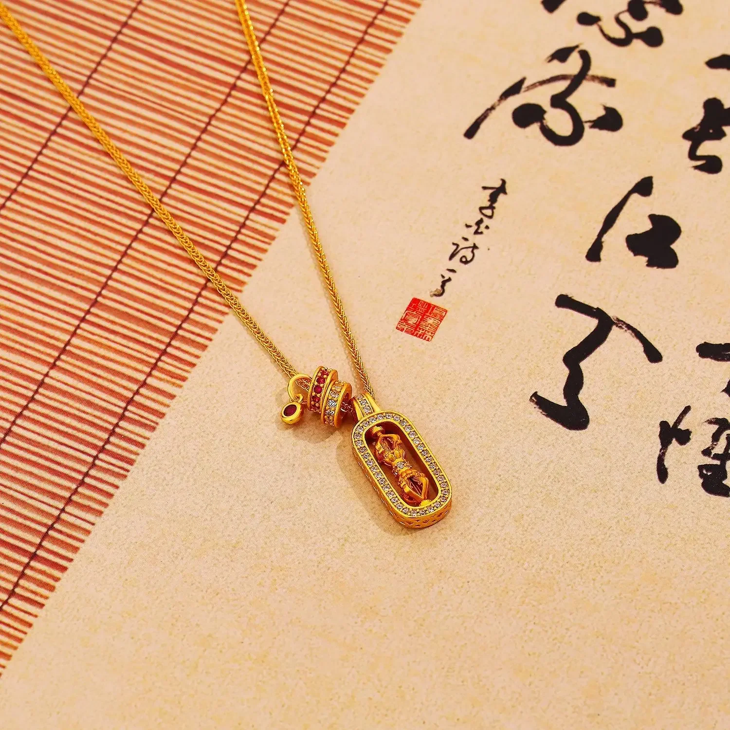 Light Luxury Fashion 24K Real Gold Rotating Vajra Pendant Necklace Women 999 Fashion Temperament Superior Sense Clavicle Chain