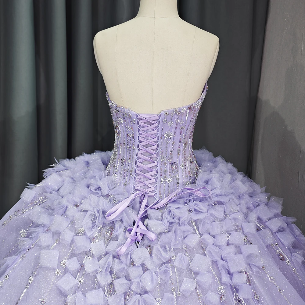 エレガントなプリンセスボールガウンキンセアニェーラドレスストラップレスパープルクリスタルカスタマイズされたビーズフリルvestidos de fiesta DY1189