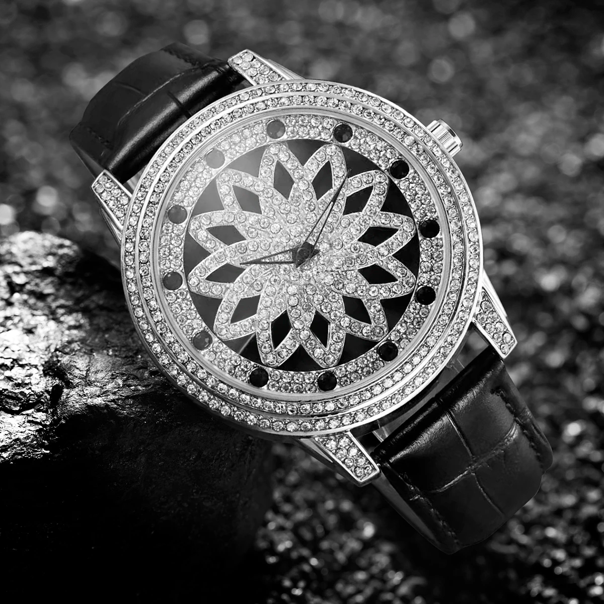 Fashionable Full Diamond Lucky Star Rotating Leather Watch for Men and Women