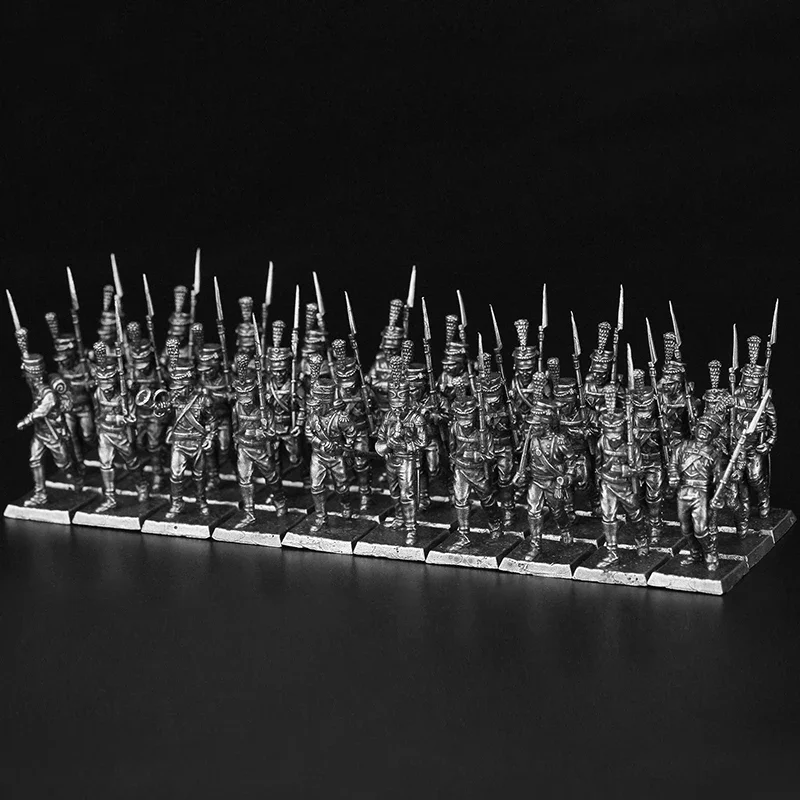 Figurines de soldats en métal, modèle de jeu militaire, pièce de bureau, intérieur de voiture, accessoires d'ornement miniatures, jouets de décoration