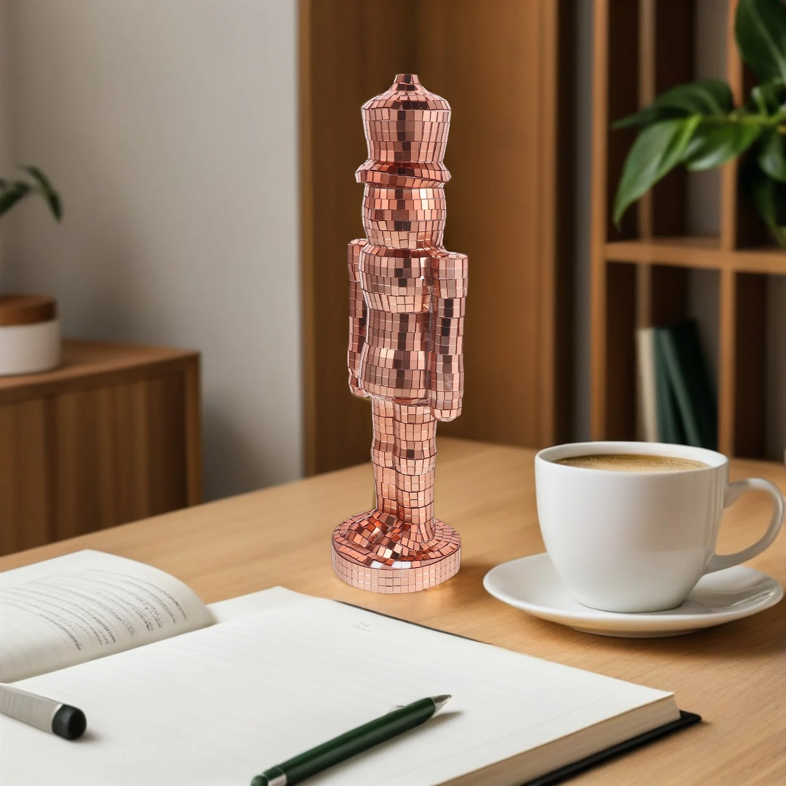 

Christmas Disco Nutcracker Glass Sculpture 40Cm Festive Soldier Home Decoration Table Fireplace Centerpiece Nutcracker Figurine