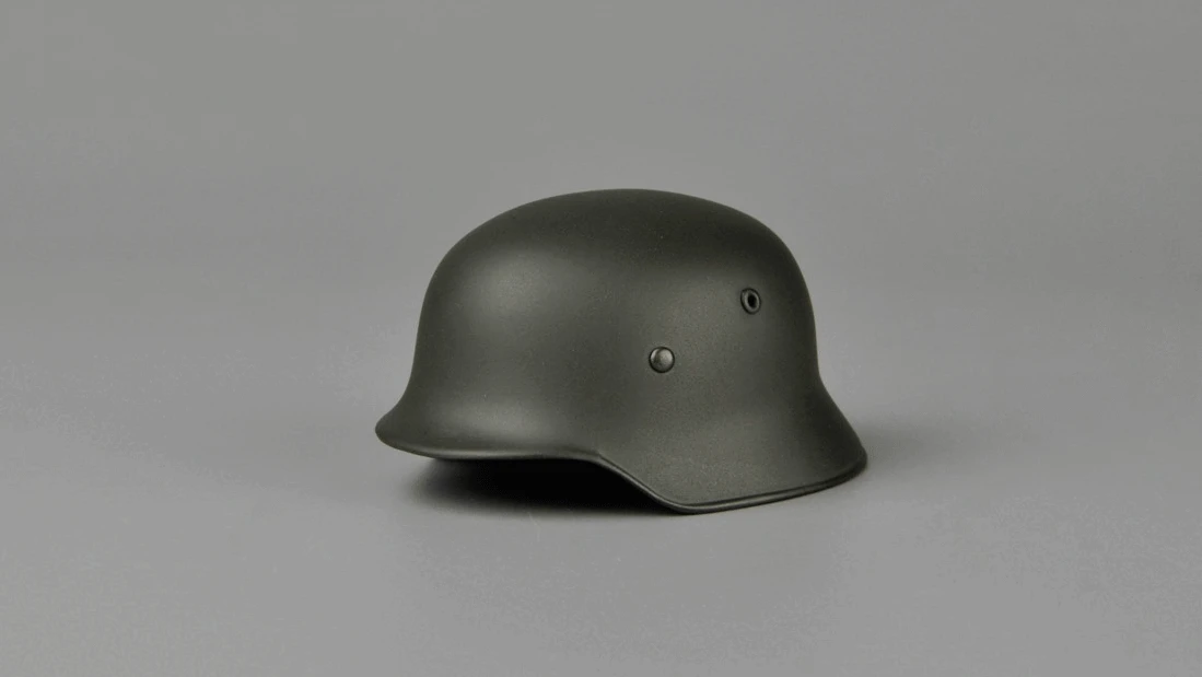 1/6 Scale Soldier  M42 Metal Helmet Model