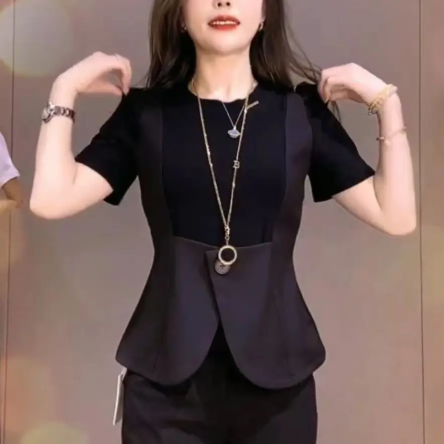 気質スリムフィットオフィスレディサマーブラウス白黒 U ベストパッチ偽 2 ピース Tシャツコントラストカラーエレガントなシャツ 2025