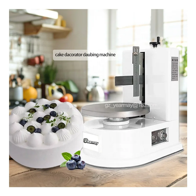 Crepes Layer Cake Smearing Coating Machine/Birthday Cake Cream Daubing Machine/ Wedding Cake Decorating Machine