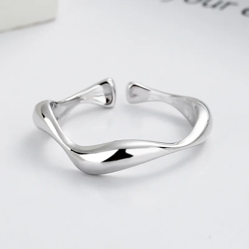 

XINYI Silver Color Creative Rings for Women Irregular Wave Smooth Ring Minimalist Adjustable Open Rings Engagement Jewelry